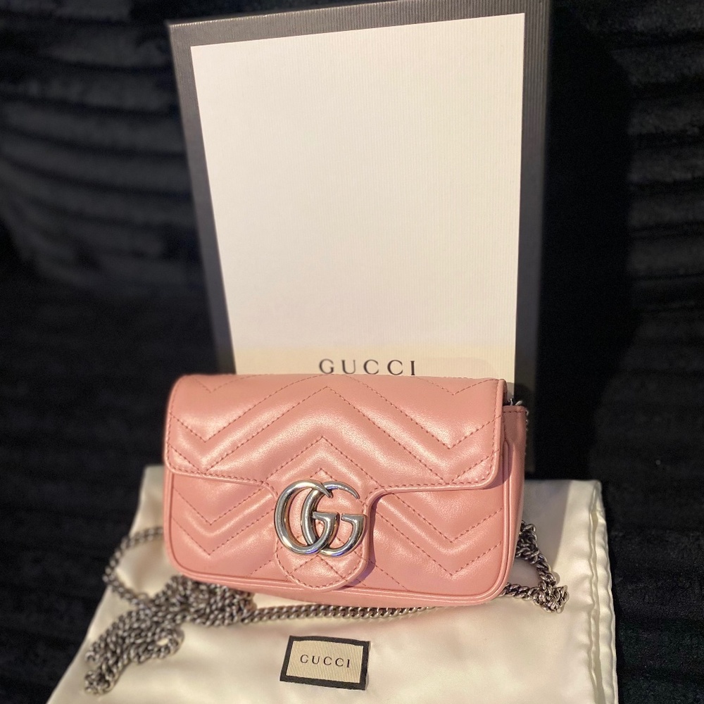 Gucci Mini Marmont Bag